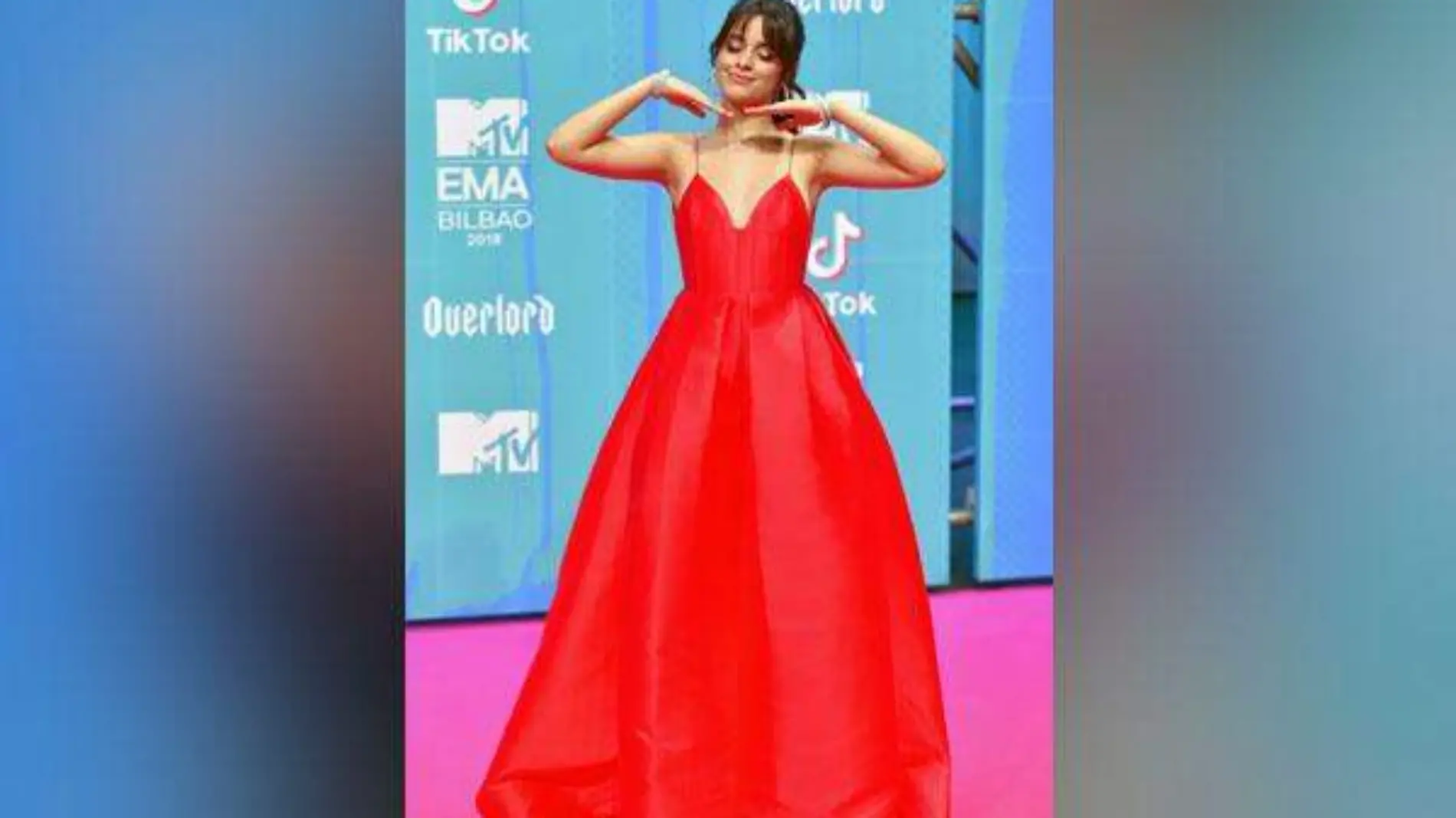 Alfombra 4 Camila Cabello